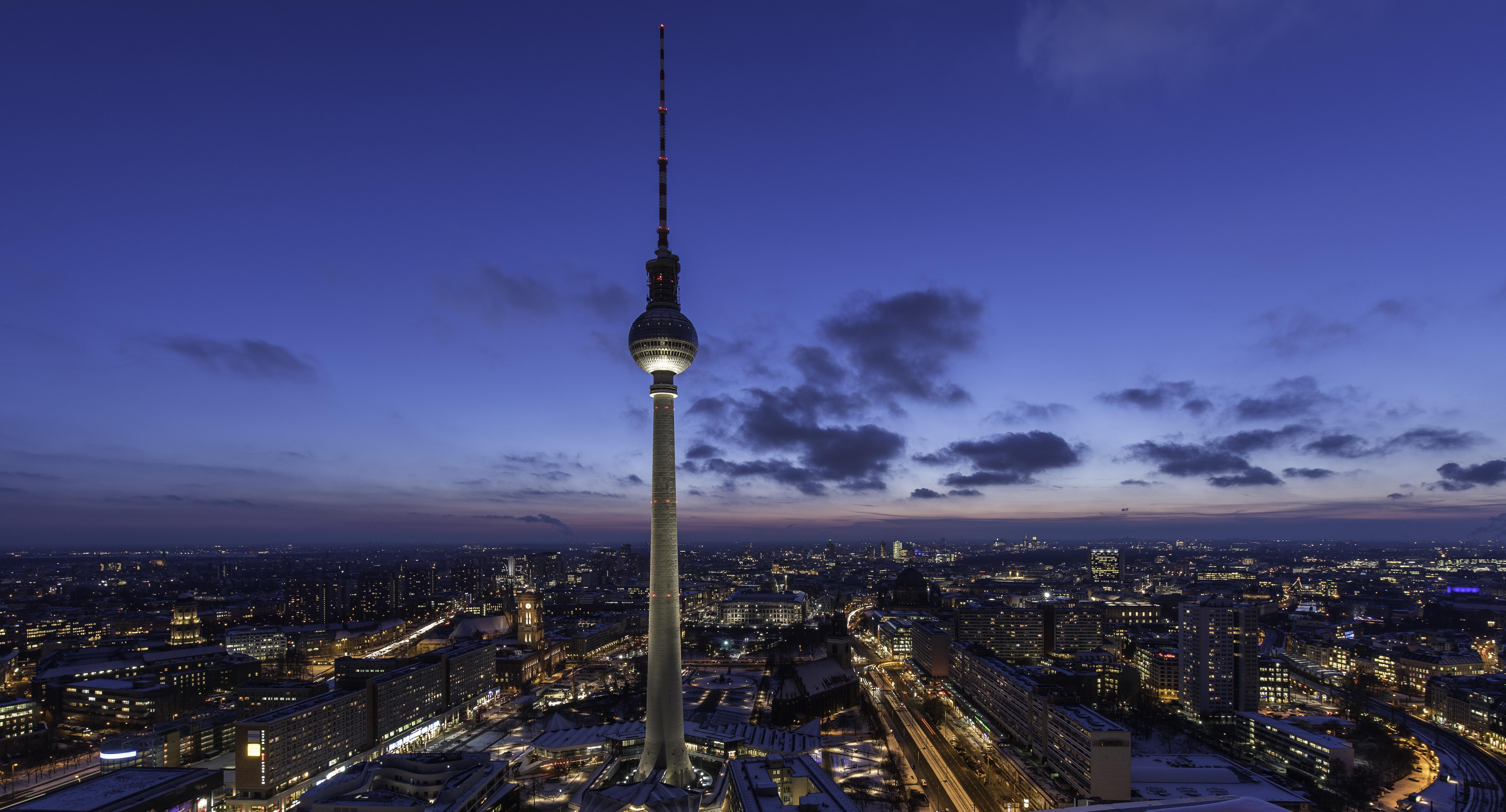 Park Inn By Radisson Berlin Alexanderplatz Esterno foto Berlin