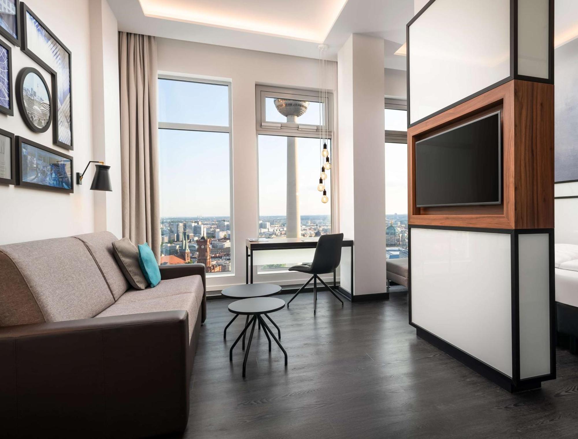 Park Inn By Radisson Berlin Alexanderplatz Esterno foto